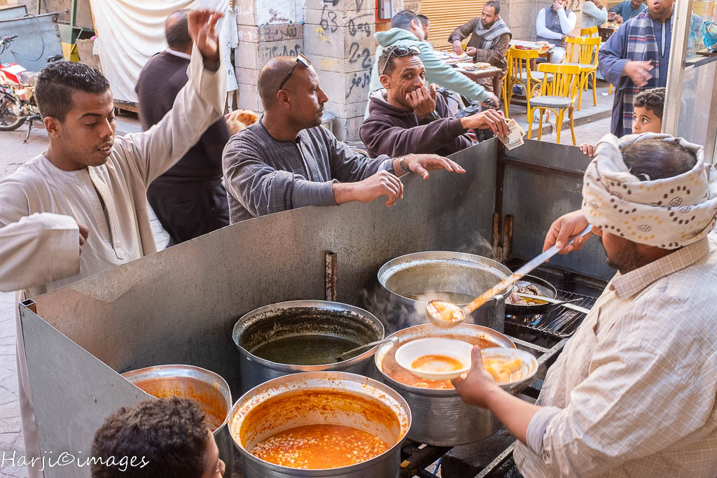 Street Foods of Cairo, Muslim Harji, Simergphotos.