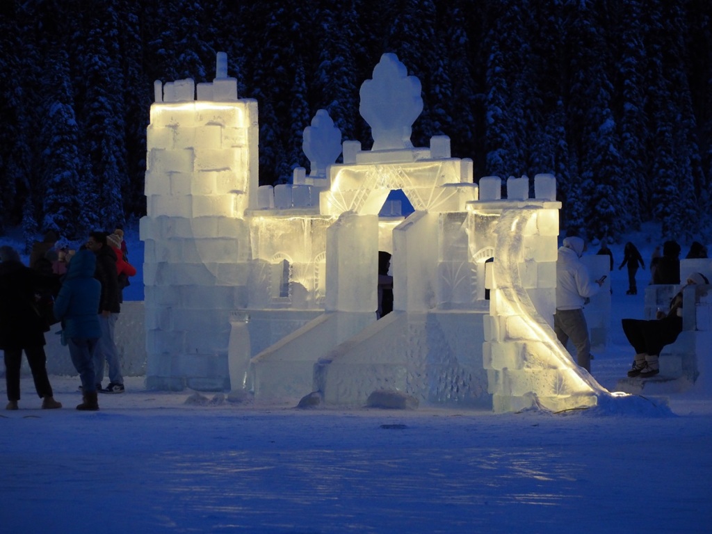 ice sculpture lake louise fairmont chateau malik merchant simerg